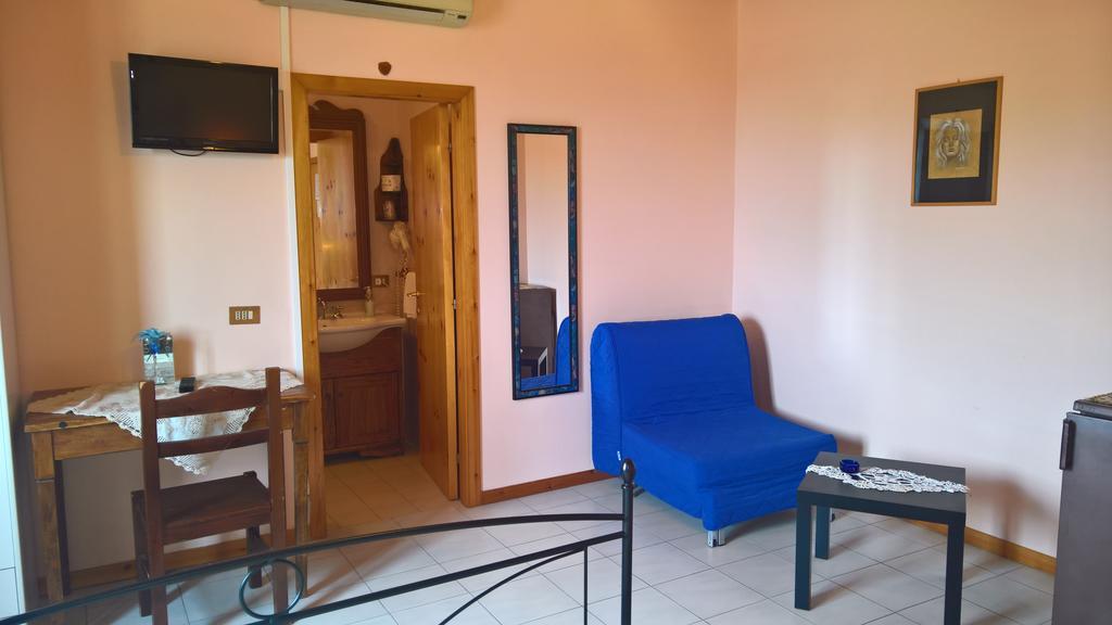 Azienda Agrituristica Piccolo Ranch San Pietro  Екстер'єр фото