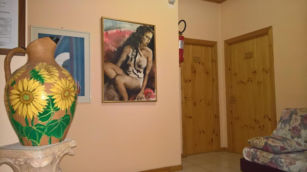 Azienda Agrituristica Piccolo Ranch San Pietro  Екстер'єр фото